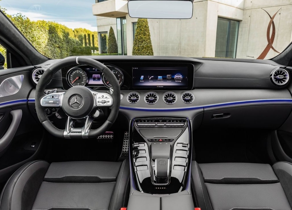 Mercedes-AMG GT 53 iç mekan