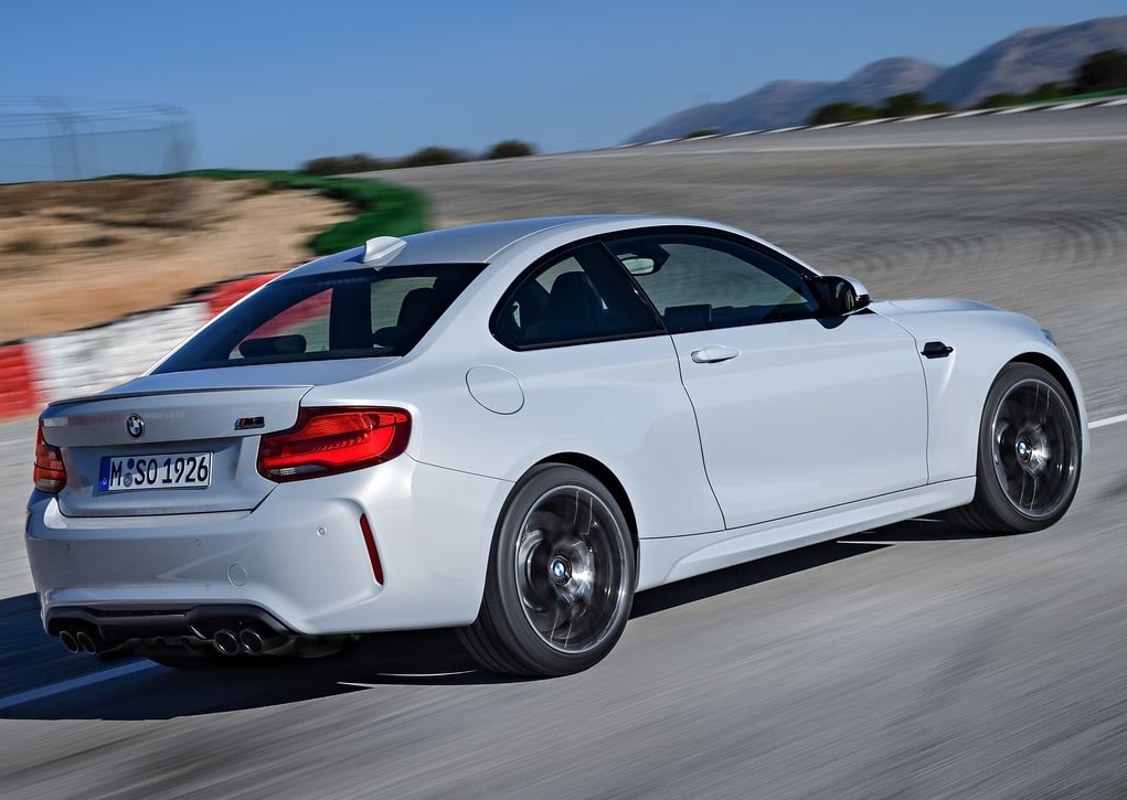 BMW M2 Competition kokpit