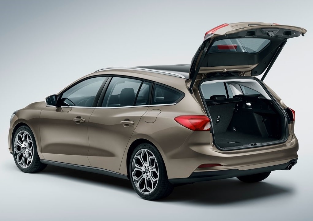Ford Focus Wagon ön tasarım detayları