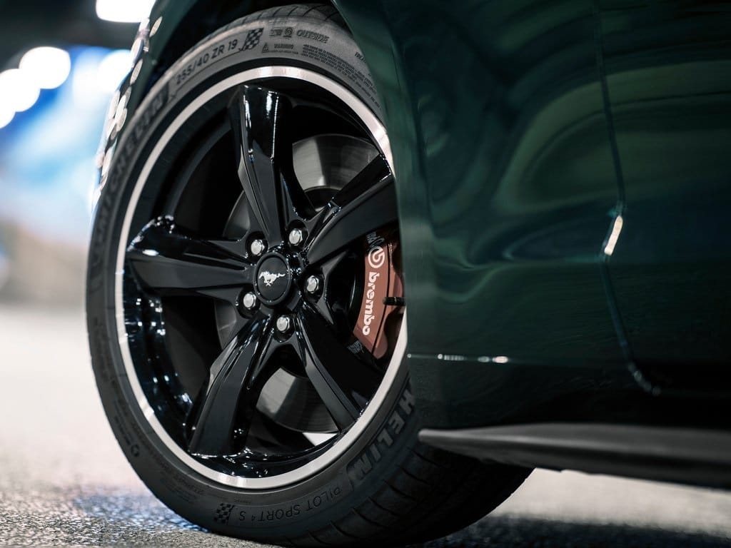 Ford Mustang Bullitt arşiv görseli 10