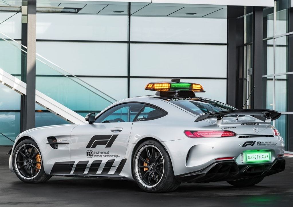 AMG GT R Safety Car ön ve yan tasarım