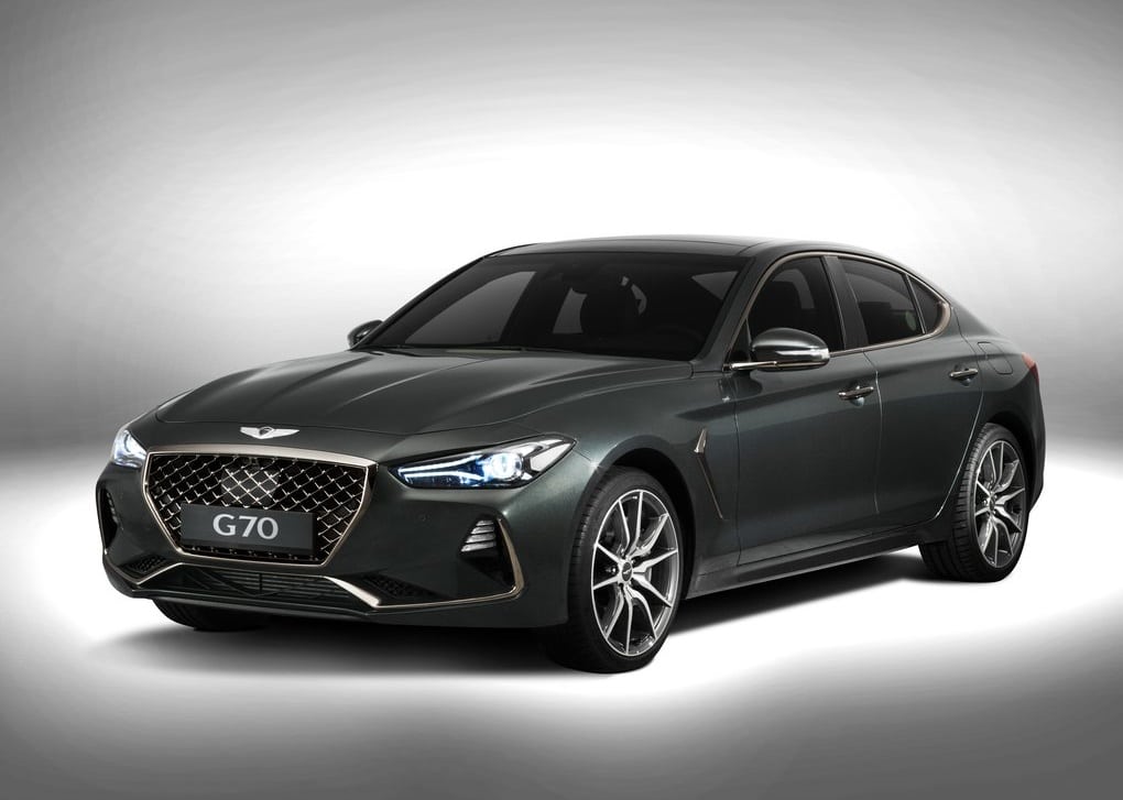 Genesis G70 arşiv görseli 9