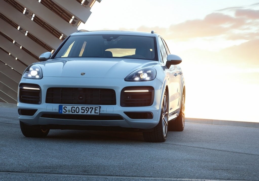 Porsche Cayenne E-Hybrid kabin görünümü