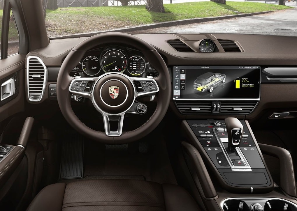 Porsche Cayenne E-Hybrid iç mekân detayları