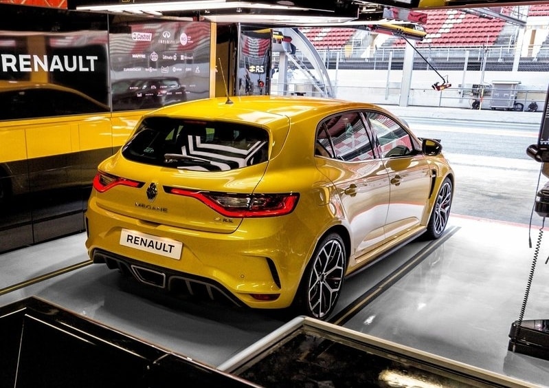 Renault Megane R.S. galeri görünümü
