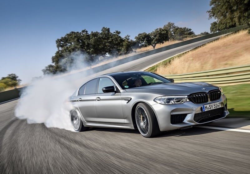 BMW M5 Competition otomobil arşiv görseli