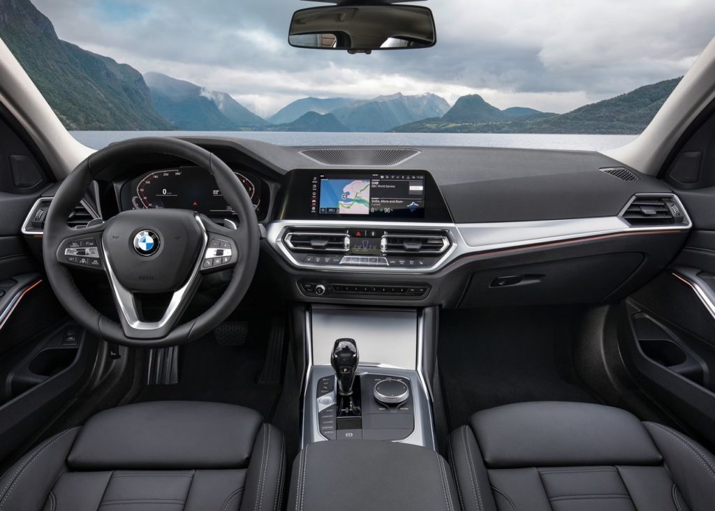 2019 BMW 3 Serisi G20 sedan arşiv görseli 12