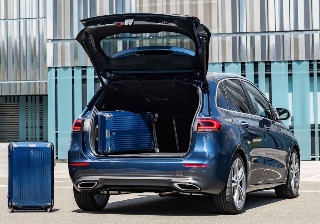 Mercedes-Benz B Serisi bagaj alanı