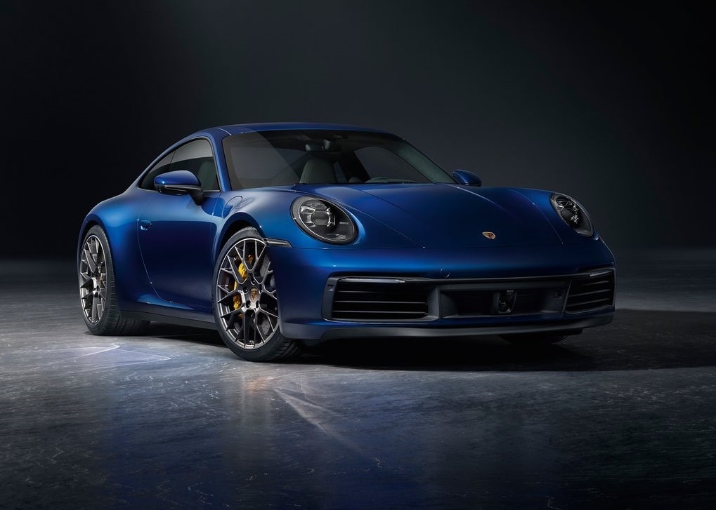 Porsche 911 Carrera 4S 992 yan arka görünüm