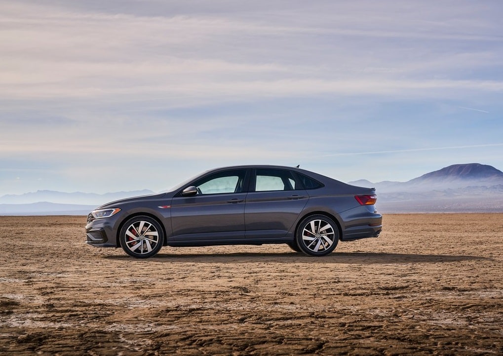 Volkswagen Jetta GLI yan profil