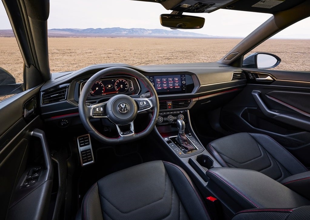 Volkswagen Jetta GLI iç mekan