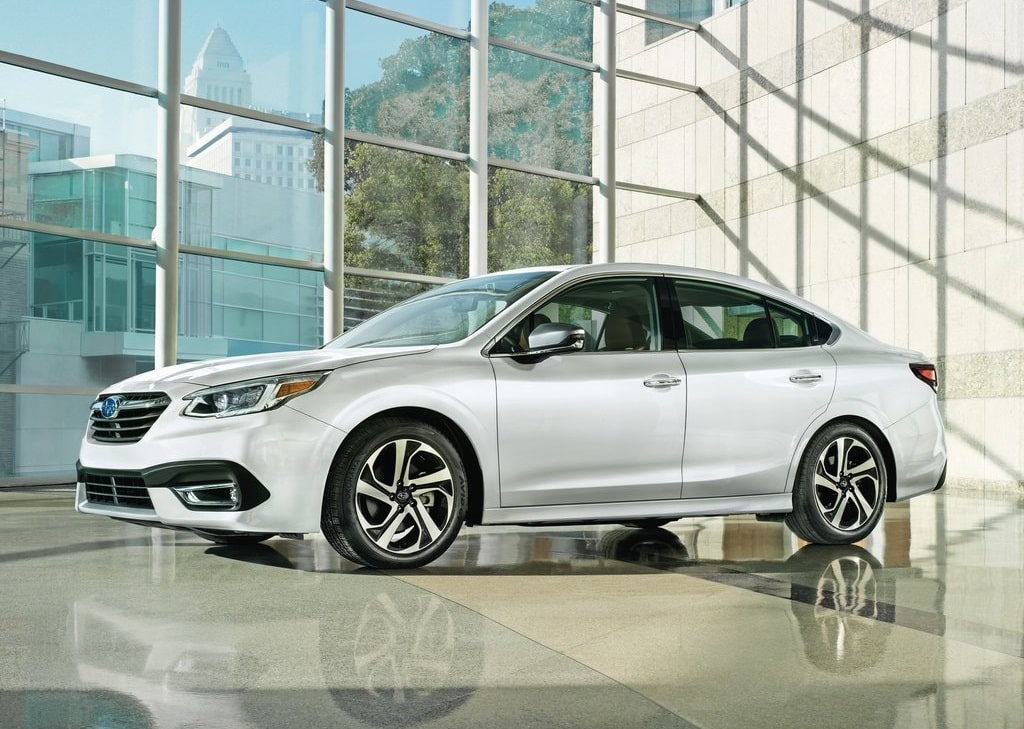 2020 Subaru Legacy ön tasarım görünümü