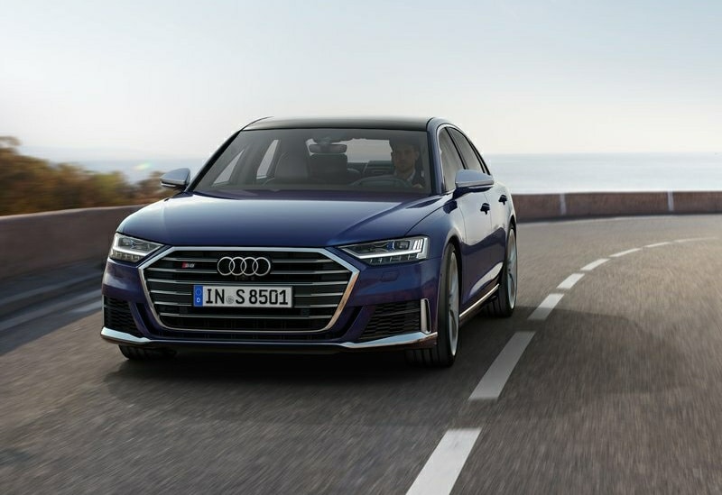 2020 Audi S8 otomobil arşiv görseli
