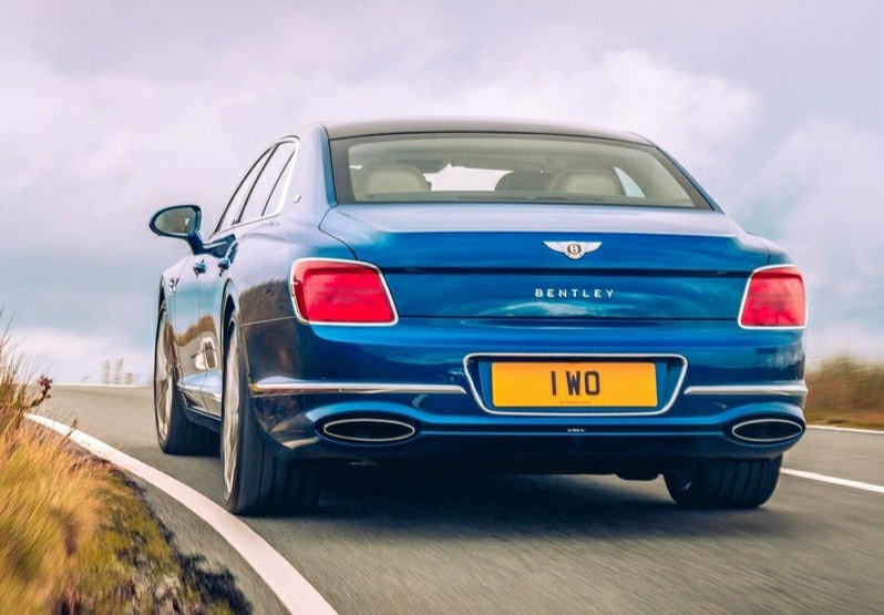 Bentley Flying Spur First Edition otomobil arşiv görseli