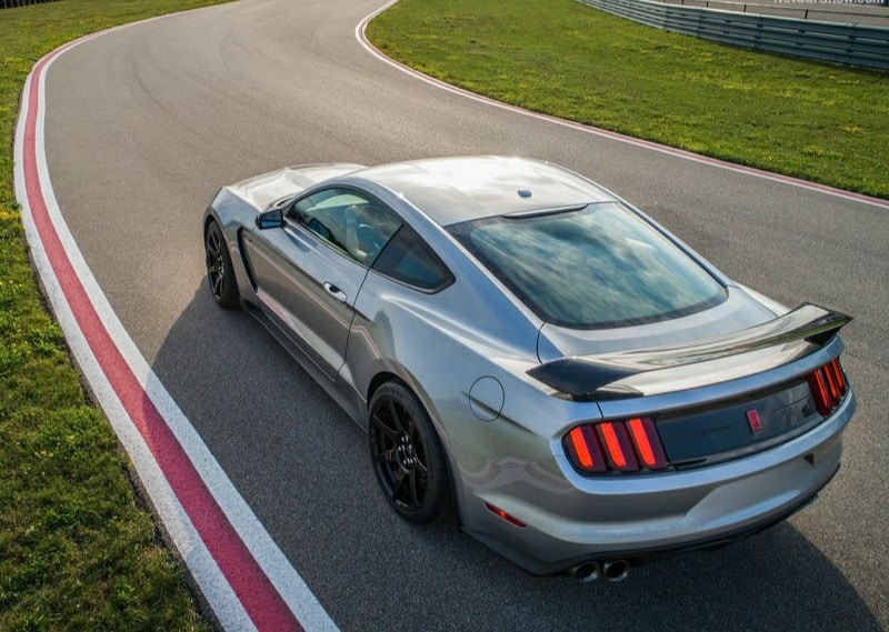 Mustang Shelby GT350R arşiv fotoğrafı