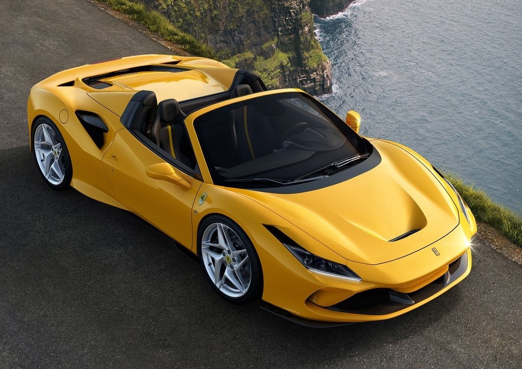 2020 Ferrari F8 Spider dış tasarım görünümü