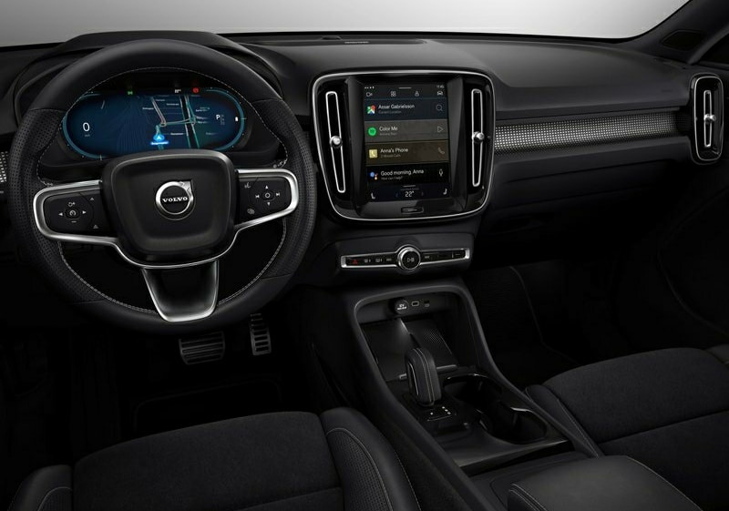 Elektrikli Volvo XC40 arşiv görseli 6