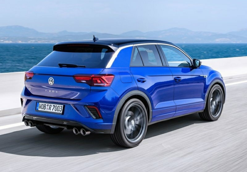 Volkswagen T-Roc R kokpit ve ön koltuklar