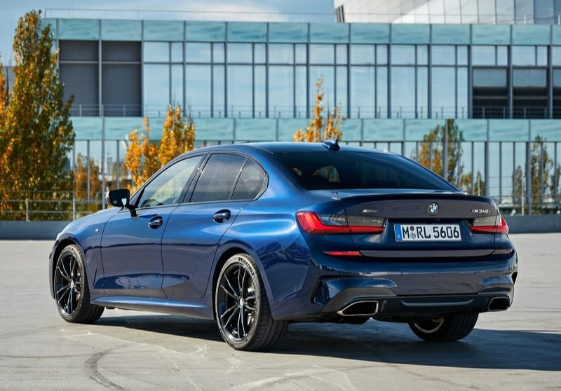 BMW M340i dönem galerisi görünümü
