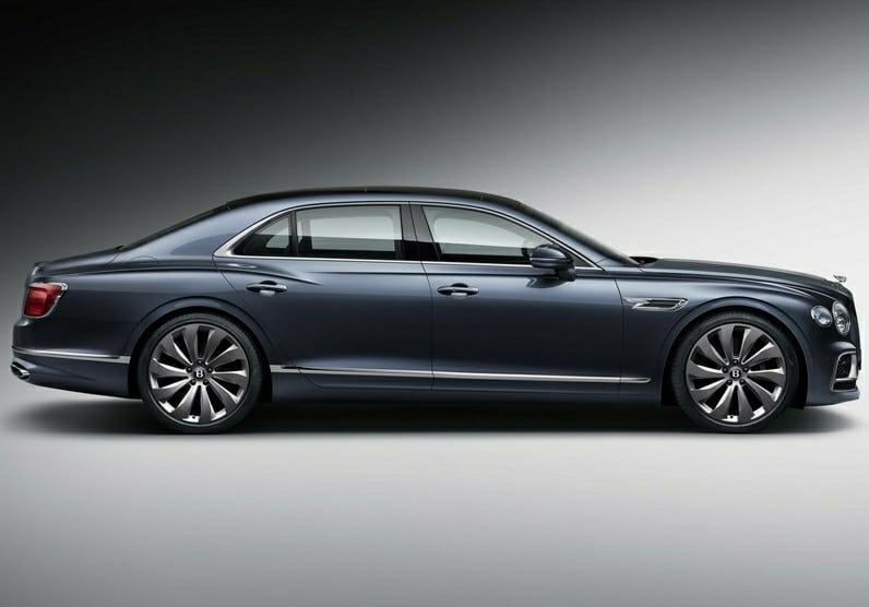 Bentley Flying Spur uzun dingil mesafesini gösteren yan profil