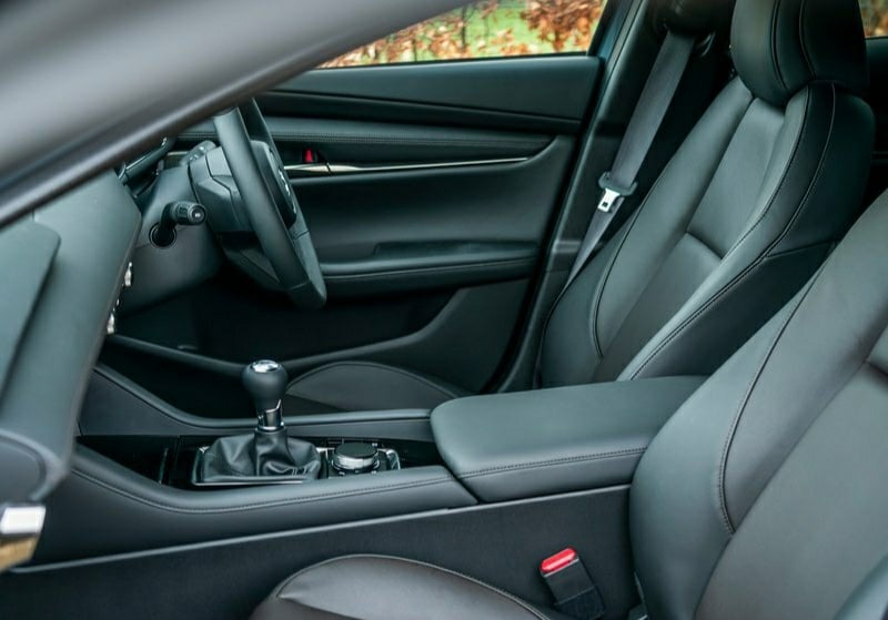 Mazda3 hatchback kabin ve dış tasarım detayı