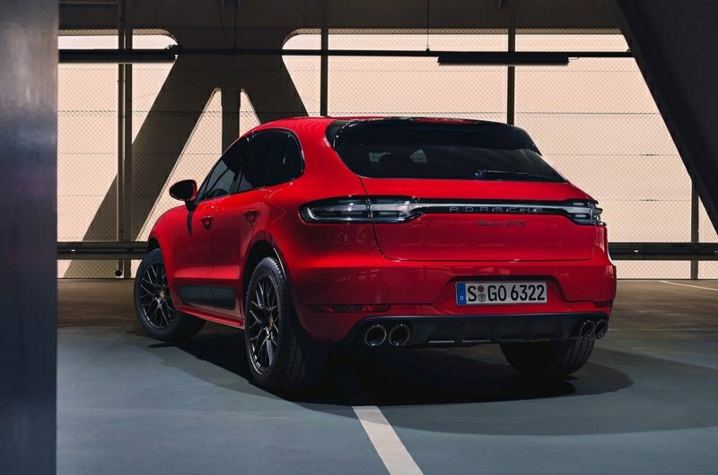 Macan GTS yan profil