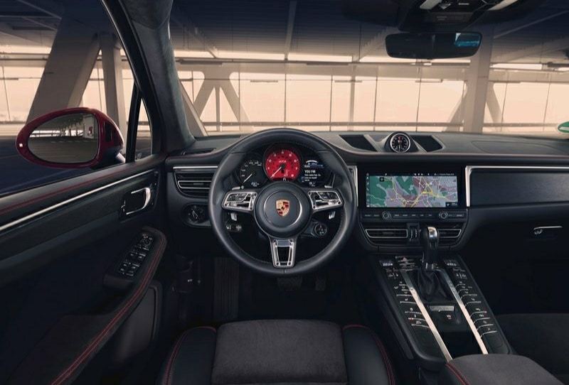 Macan GTS iç mekan