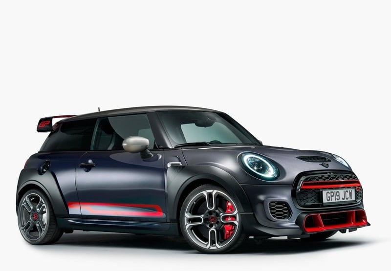 MINI John Cooper Works GP arka görünümü