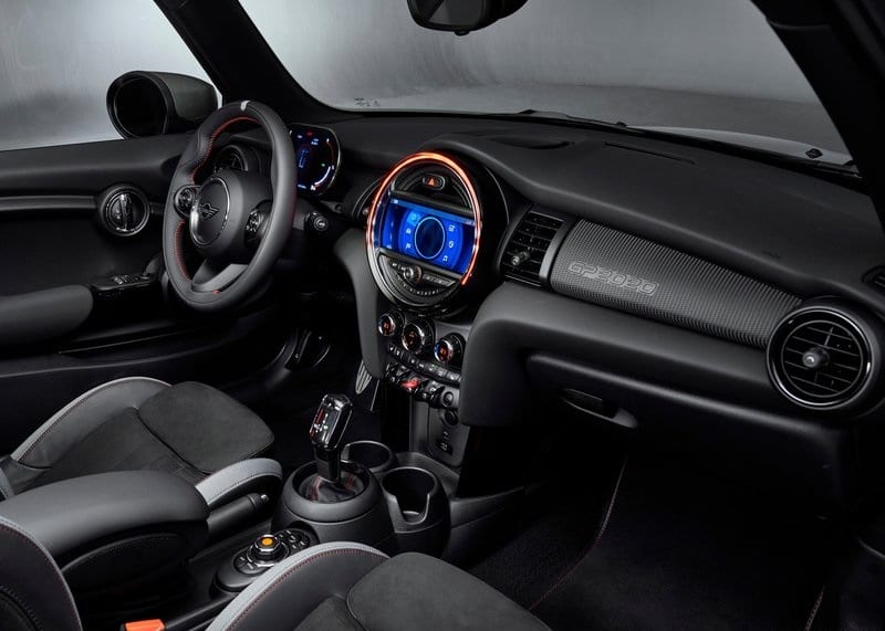 MINI John Cooper Works GP iç mekan ayrıntısı