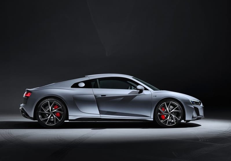 Audi R8 RWD yan profil