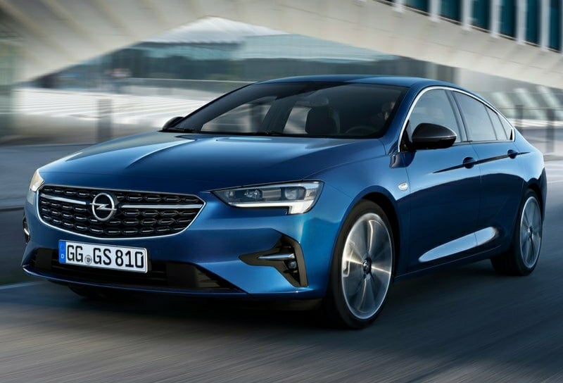 Opel Insignia Grand Sport önden üç çeyrek görünüm