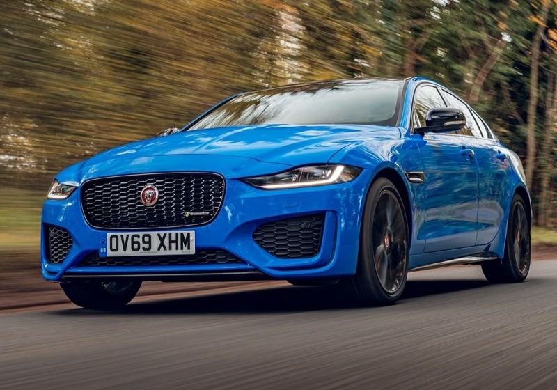 Jaguar XE Reims Edition yandan görünüm