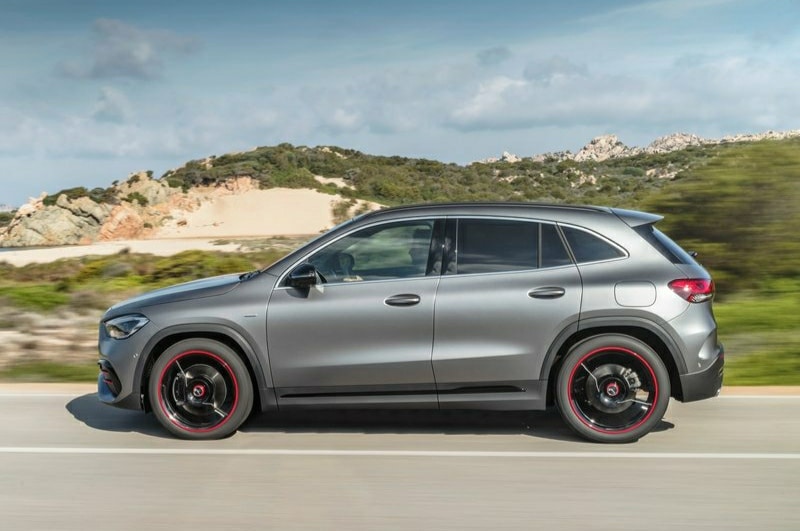 Mercedes-Benz GLA arka bölüm