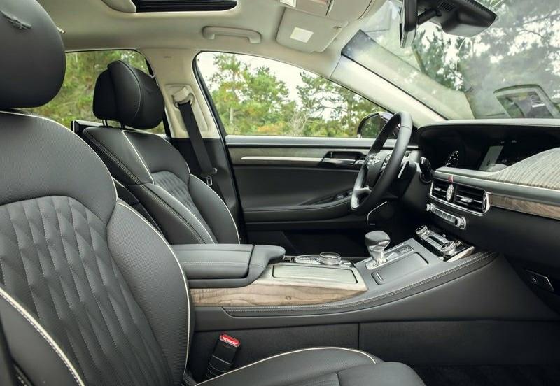 Genesis G90 aydınlatma tasarımı