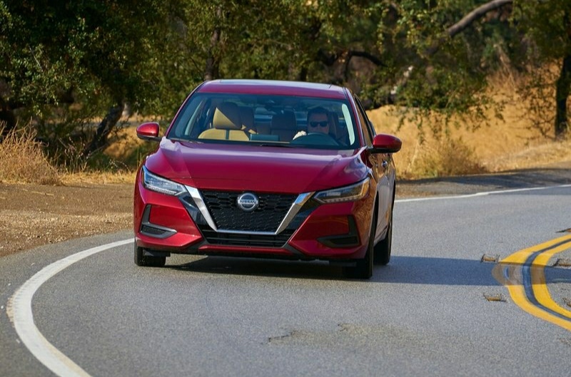 2020 Nissan Sentra galeri görseli
