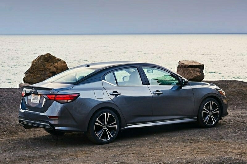 Nissan Sentra galeri görseli 9