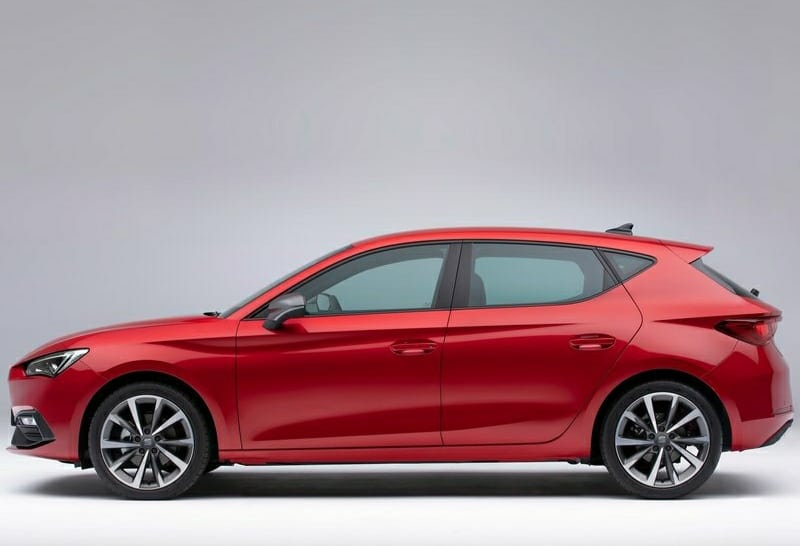 Seat Leon kokpit arşiv görseli