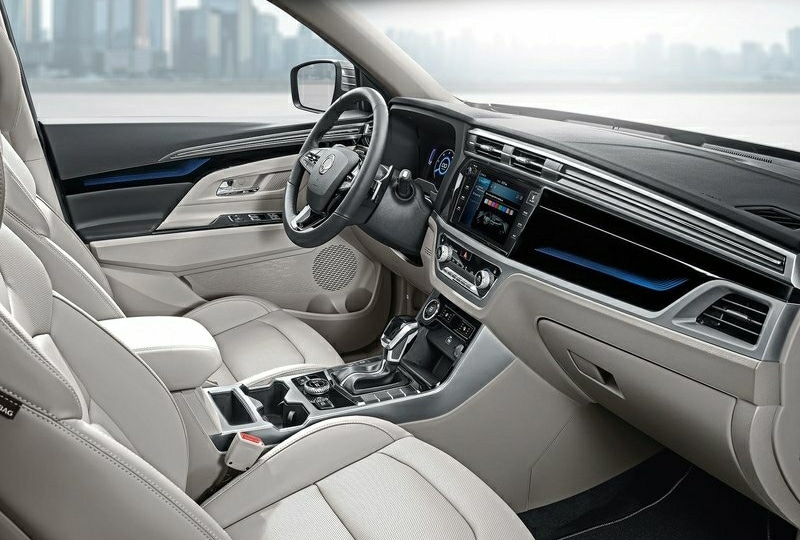 Korando kompakt SUV tasarımı