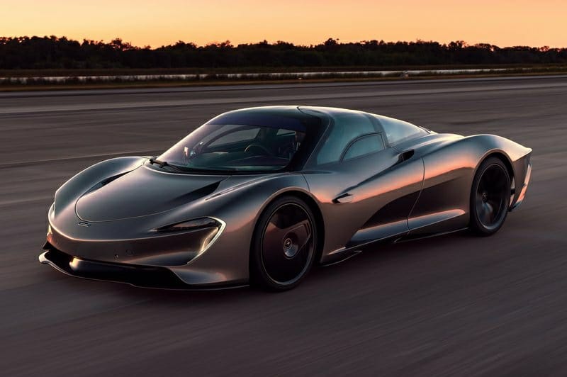 McLaren Speedtail otomobil arşiv görseli