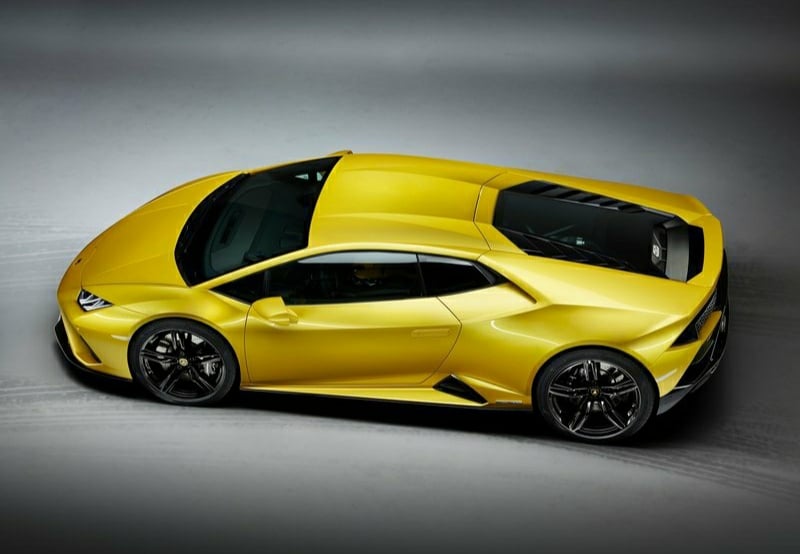 Huracan EVO RWD yan gövde çizgileri