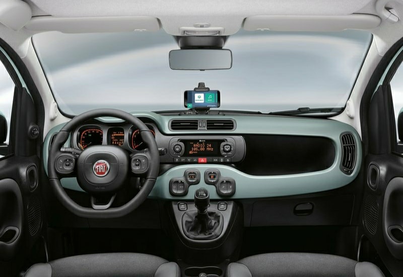 Fiat Panda kokpiti manuel vites kolu ve orta konsol