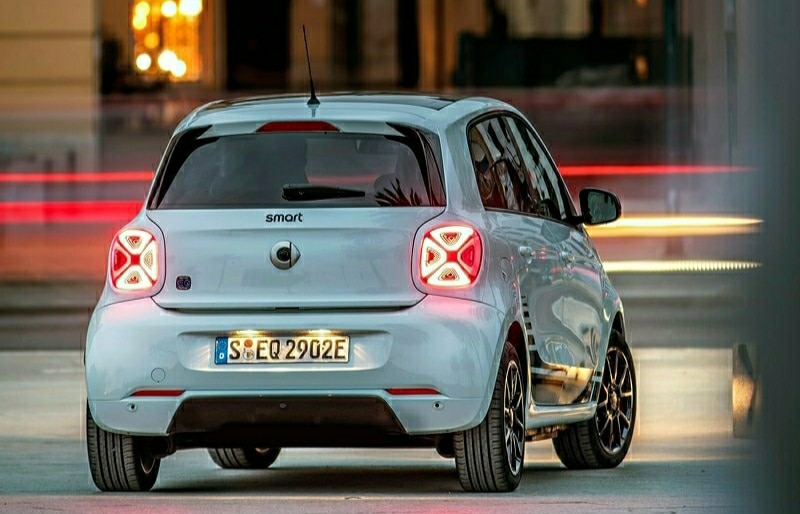 Smart EQ forfour OopsCars arşiv görseli 3