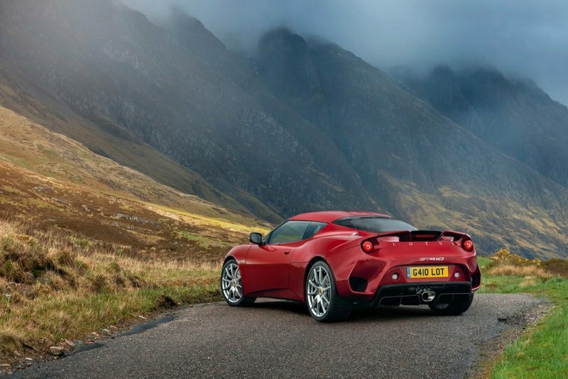 Evora GT410 arka ve yan tasarım görseli