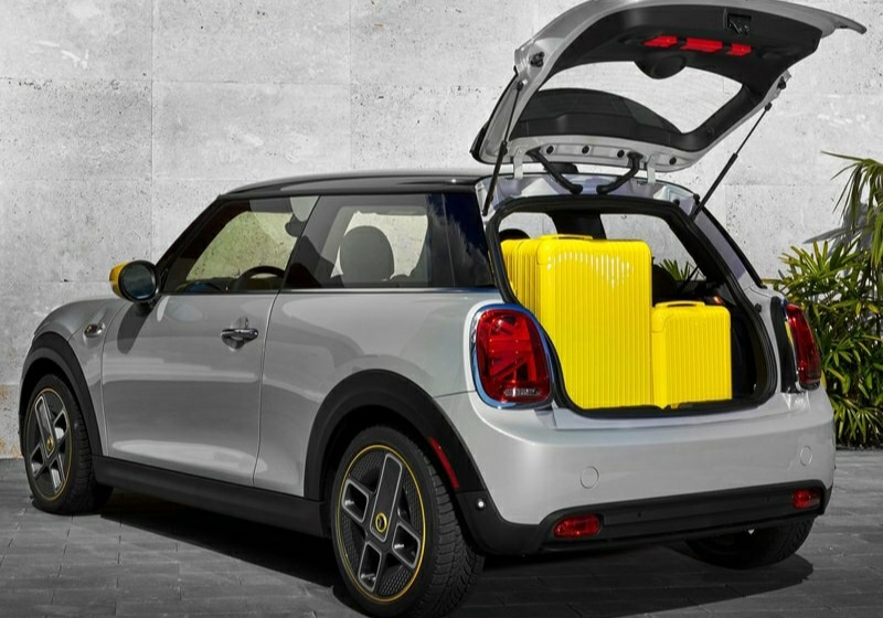 MINI Cooper SE arşiv görseli 10