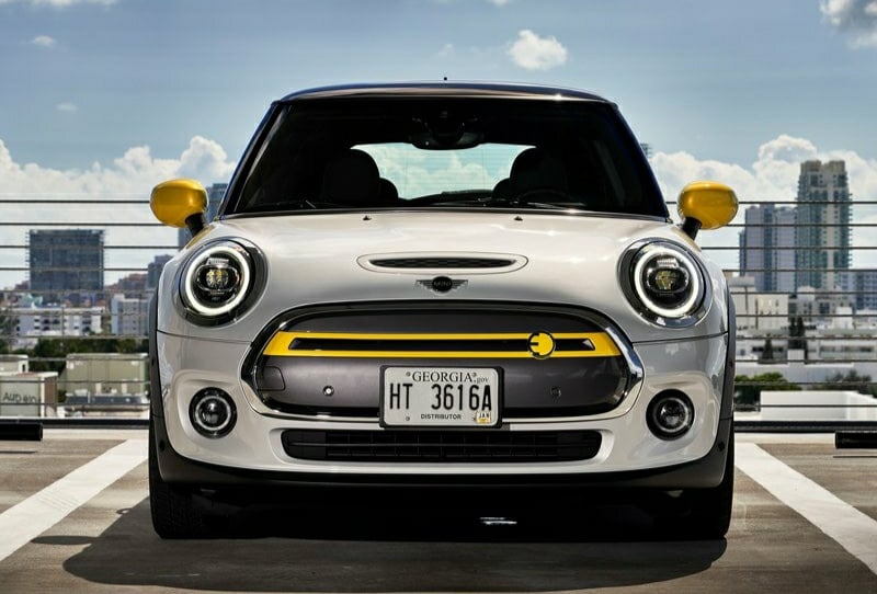 MINI Cooper SE arşiv görseli 13