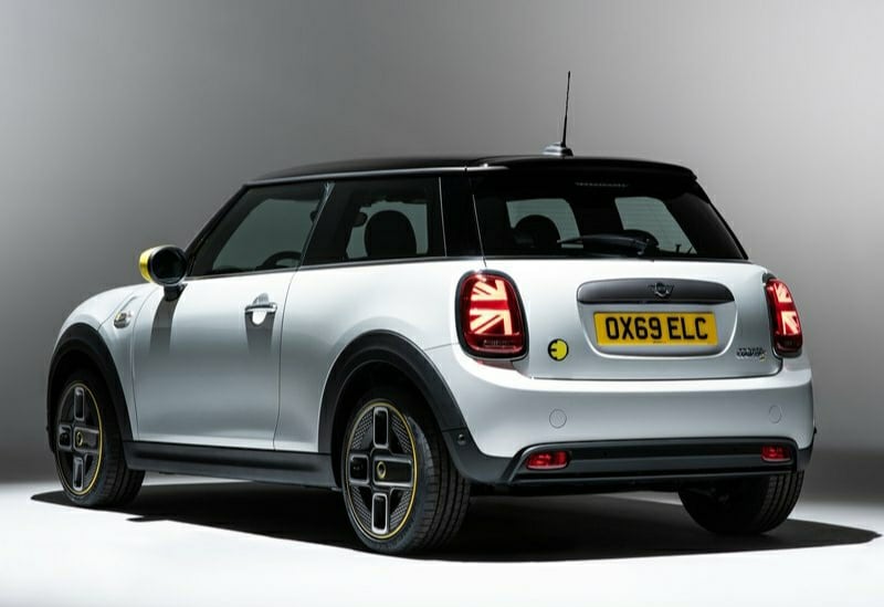 MINI Cooper SE arşiv görseli 17