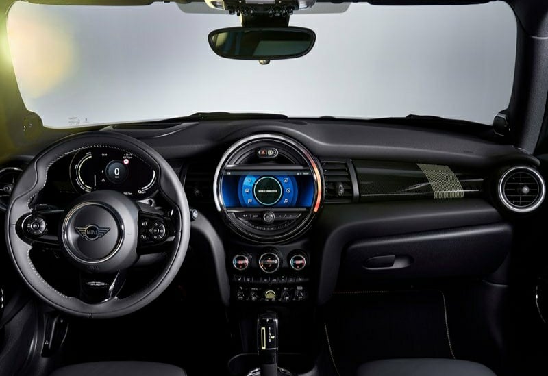 MINI Cooper SE arşiv görseli 19