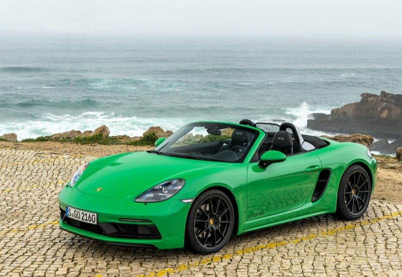 718 Boxster GTS 4.0 üstten önden görünüm