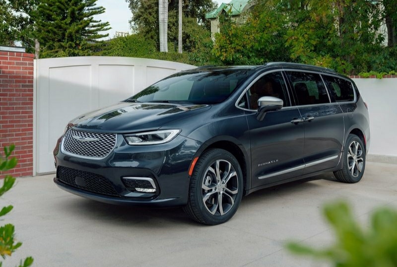 2021 Chrysler Pacifica otomobil arşiv görseli