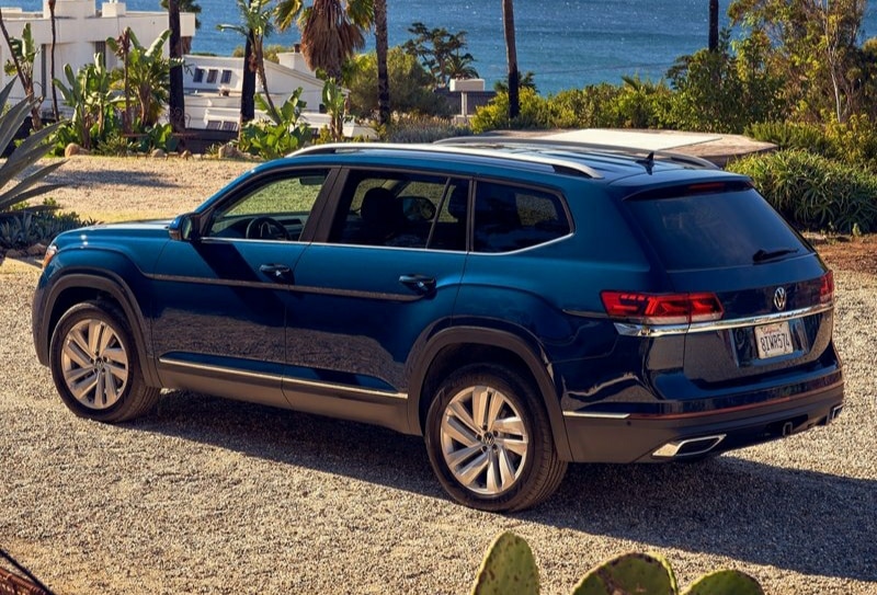 Volkswagen Atlas arka üç çeyrek görünümü